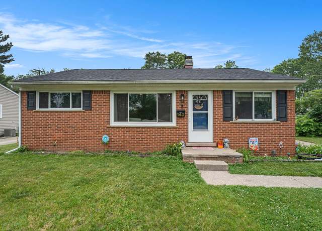 Property at 142 Glenwood Ave, Ypsilanti, MI 48198, 3 beds, 1 bath