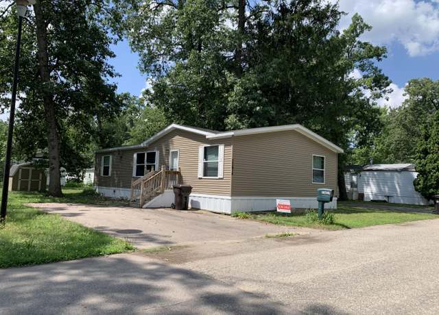 Property at 25614 Marshall Dr, Mattawan, MI 49071, 3 beds, 2 baths