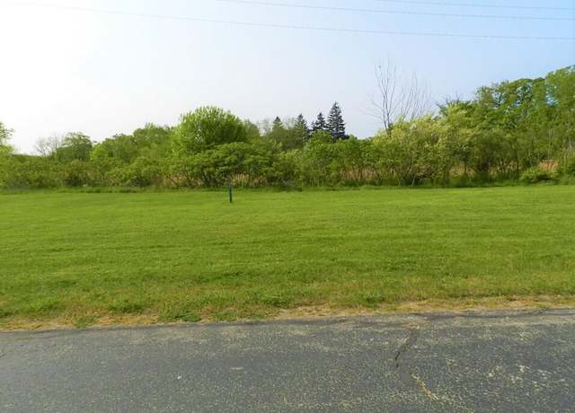 Property at 2500 Bay Pointe Dr, St. Joseph, MI 49085