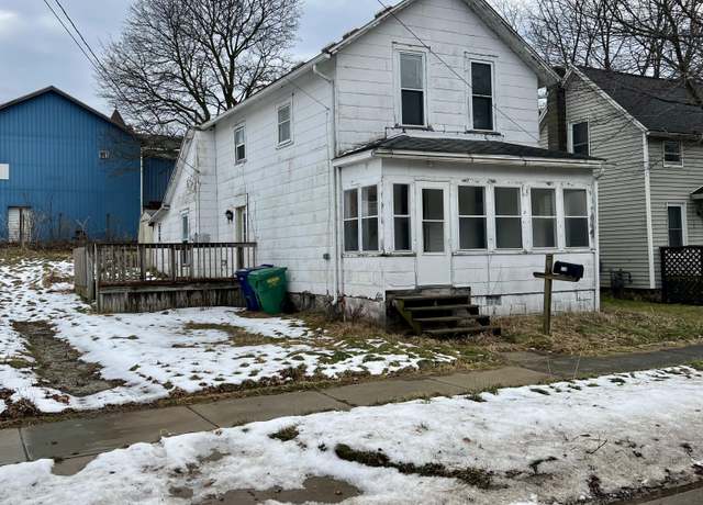 Property at 110 N Disbrow St, Cassopolis, MI 49031, 2 beds, 1 bath