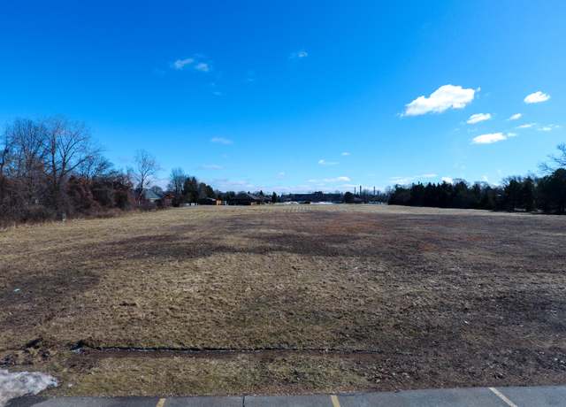 Property at 1403 Catherine Mcauley Dr, Port Huron, MI 48060