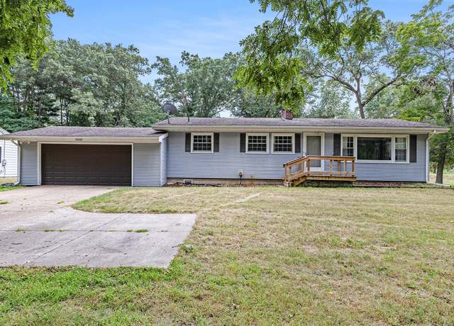 Property at 5225 Merriman Rd, Jackson, MI 49201, 3 beds, 2 baths