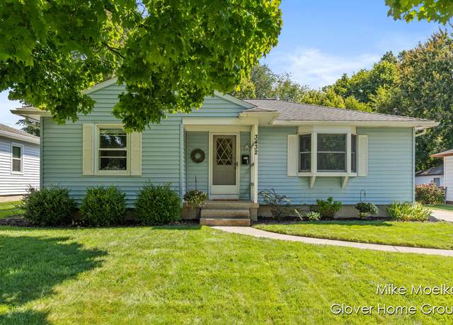 Property at 3432 Collingwood Ave SW, Wyoming, MI 49519, 3 beds, 1.5 baths