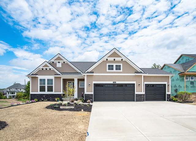Property at 7820 Greendale Dr, Byron Center, MI 49315, 4 beds, 3 baths