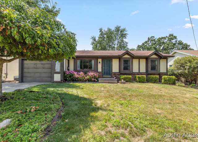 Property at 2971 Wallace Ave SW, Grandville, MI 49418, 4 beds, 2 baths