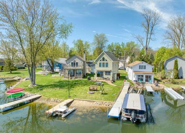 Property at 5576 Rays Dr, Onsted, MI 49265, 2 beds, 1 bath