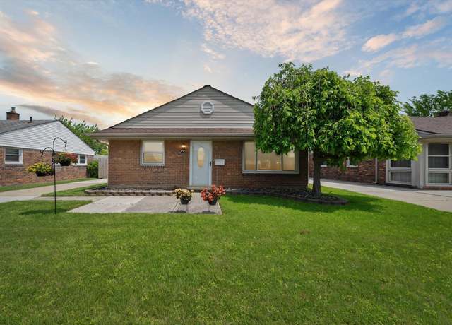 Property at 18711 Koester St, Riverview, MI 48193, 3 beds, 1 bath