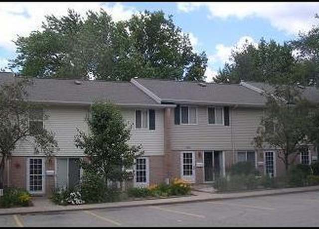 Property at 3579 Kenbrooke Ct, Kalamazoo, MI 49006, 2 beds, 2 baths