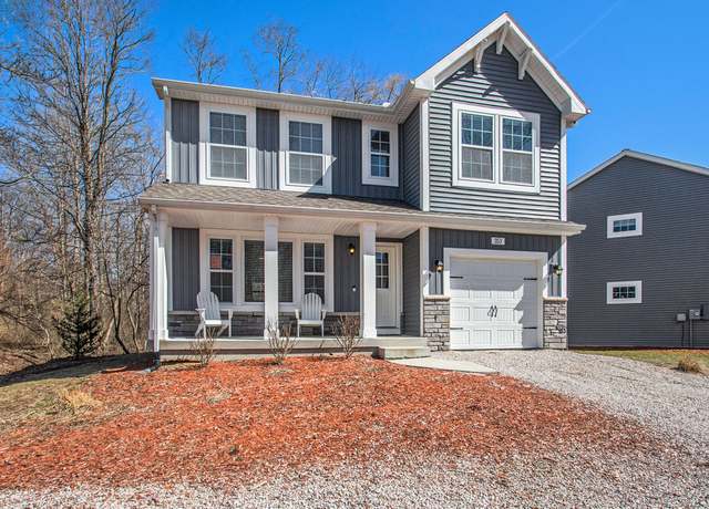 Property at 353 Woodland Circle Dr, South Haven, MI 49090, 3 beds, 2.5 baths