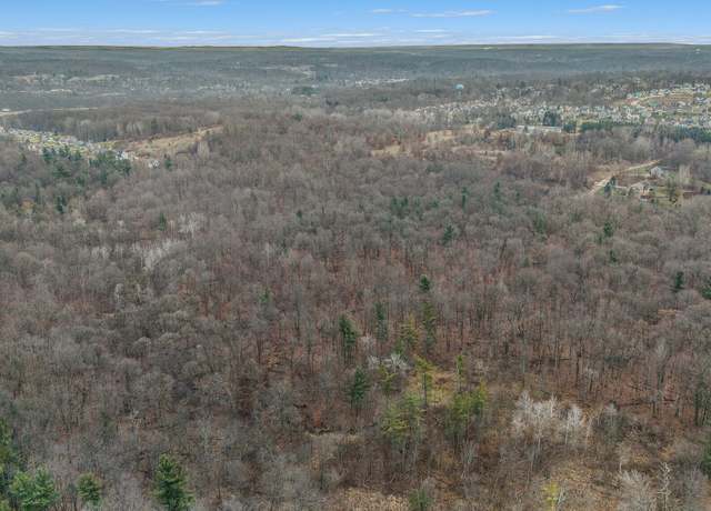 Property at 3883 11 Mile Rd NE, Rockford, MI 49341