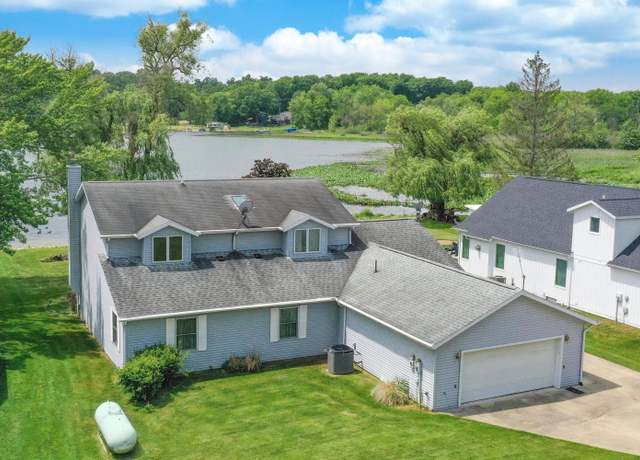 Property at 69088 N Terrace Dr, White Pigeon, MI 49099, 6 beds, 2.5 baths
