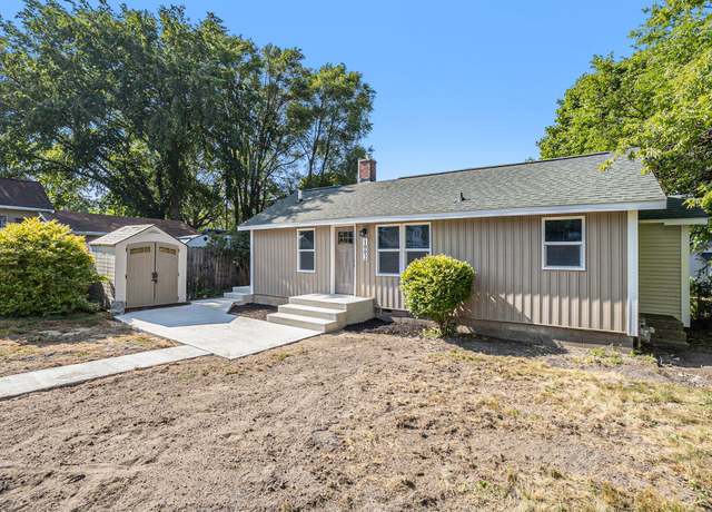 Property at 1002 W Forest Ave, Muskegon, MI 49441, 2 beds, 1 bath
