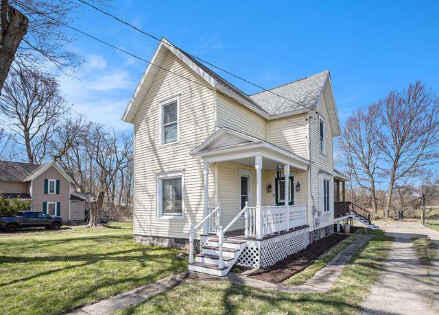 Property at 4434 W Hickory Rd, Hickory Corners, MI 49060, 3 beds, 1 bath