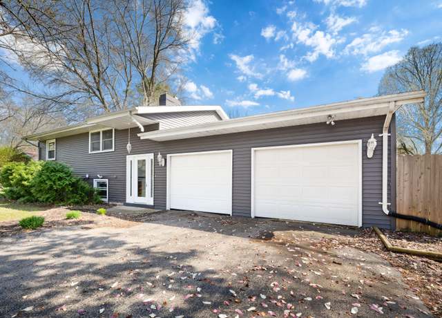 Property at 606 Lonesome Pine Trl, St. Joseph, MI 49085, 4 beds, 2 baths