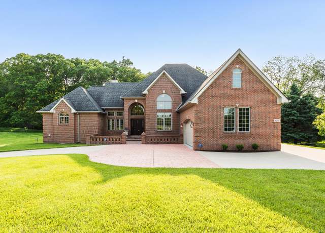 Property at 4297 Upper Glade Ct, Ann Arbor, MI 48103, 4 beds, 3.5 baths