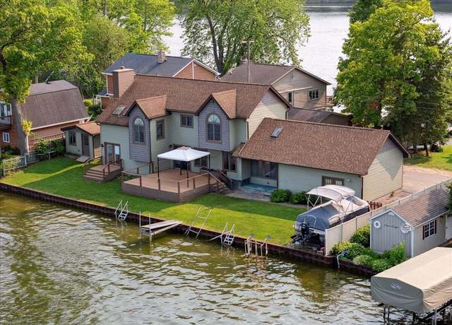 Property at 1176 Lakeside Dr, Howell, MI 48843, 3 beds, 3 baths