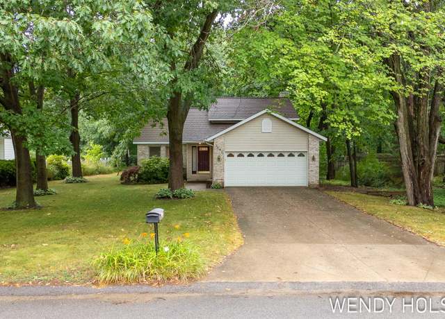 Property at 3691 140th Ave, Holland, MI 49424, 3 beds, 2 baths