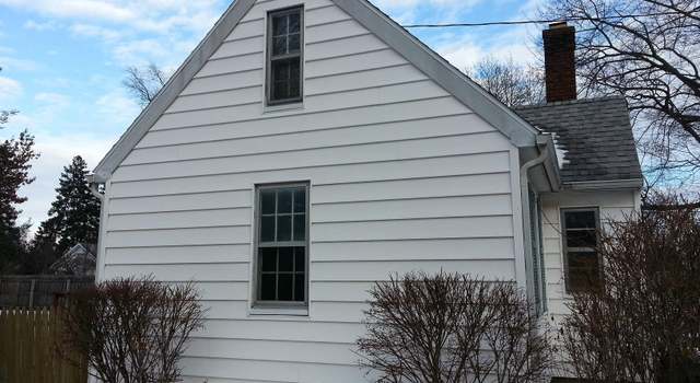Photo of 312 Whitman Ct, Buchanan, MI 49107