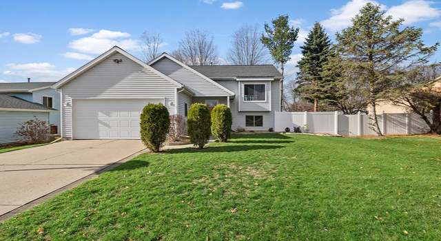 Photo of 3215 Sunrise St SE, Grand Rapids, MI 49508