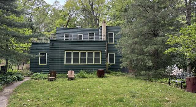 Photo of 31 Mohawk Trl, New Buffalo, MI 49117