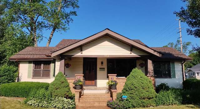 Photo of 304 S 3rd St, Brighton, MI 48116