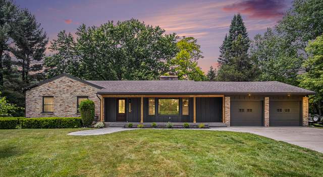 Photo of 3737 Peach Ridge Ave NW, Grand Rapids, MI 49544