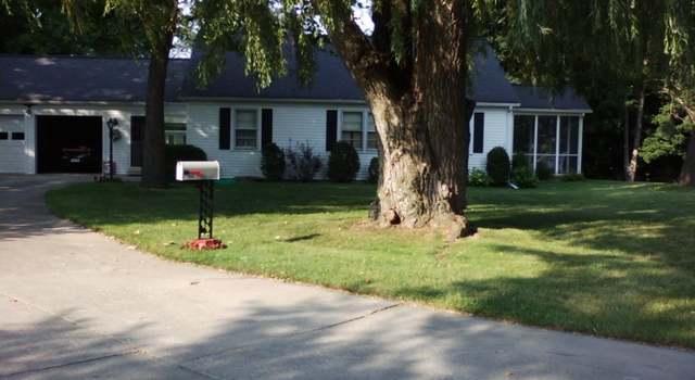 Photo of 9350 N River Ct, Tecumseh, MI 49286