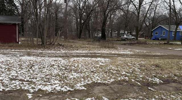 Photo of 407 Clay St, Benton Harbor, MI 49022