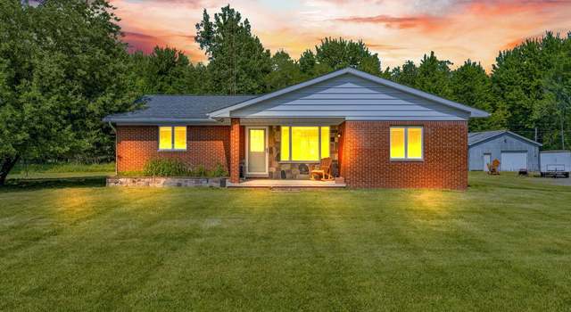 Photo of 3665 Black River Rd, Croswell, MI 48422