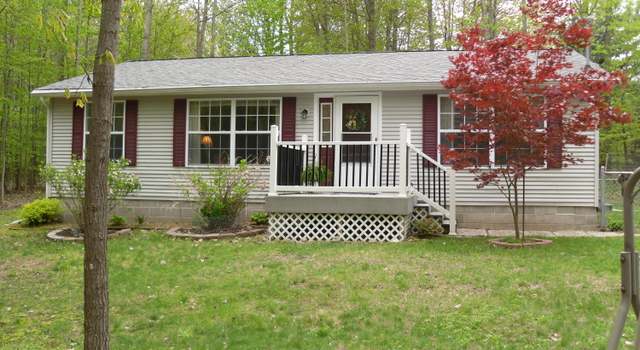 Photo of 6515 Maple Rd, Ludington, MI 49431