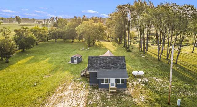Photo of 31081 66th St, Bangor, MI 49013