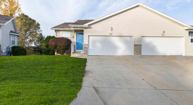 Property at 658 Wilshire Ct, Holland, MI 49423, 2 beds, 2 baths