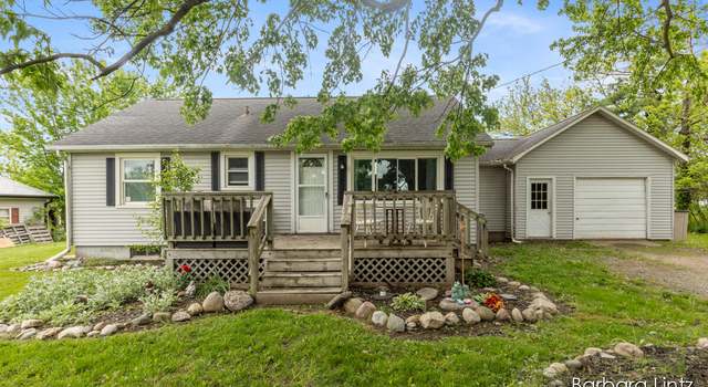 Photo of 3650 Jordan Lake St, Lake Odessa, MI 48849