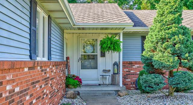 Photo of 4600 Restmor St SW, Grandville, MI 49418
