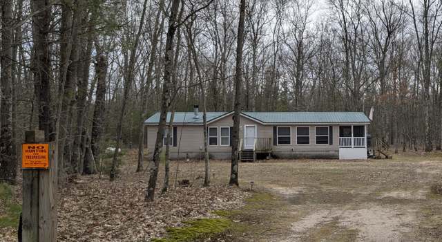 Photo of 2299 Kent Rd, Rothbury, MI 49452
