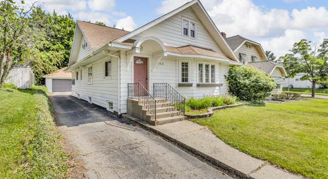 Photo of 806 Oakridge Dr, Jackson, MI 49203