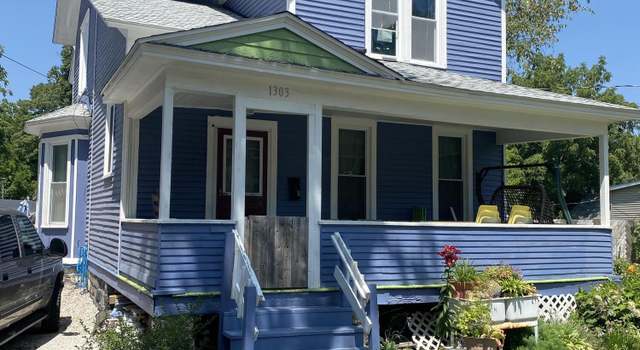 Photo of 1303 Washington Ave, Kalamazoo, MI 49001