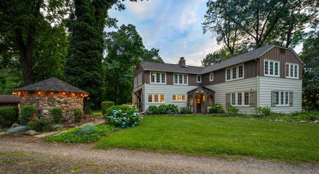 Photo of 87132 CR 687, Hartford, MI 49057