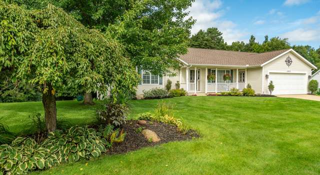 Photo of 1907 Valley Pines Dr, Hastings, MI 49058