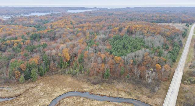Photo of 4651 W Madison Rd, Pentwater, MI 49449
