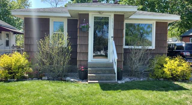 Photo of 1969 Hudson St, Muskegon, MI 49441