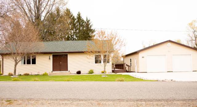 Photo of 9339 Danneffel Rd, Watervliet, MI 49098