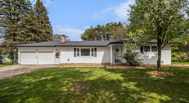Photo of 413 Bailey Dr, Big Rapids, MI 49307