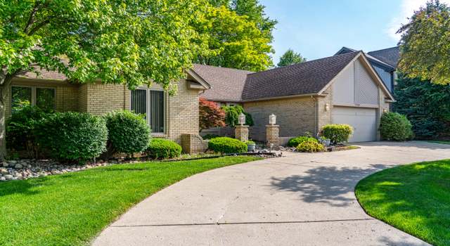 Photo of 37860 Stableview Dr, Farmington, MI 48335