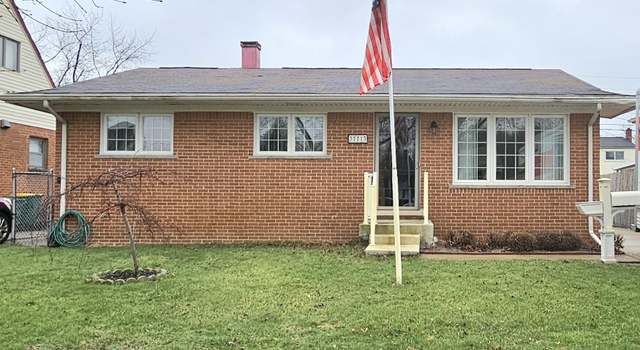 Photo of 37713 Castle Dr, Romulus, MI 48174