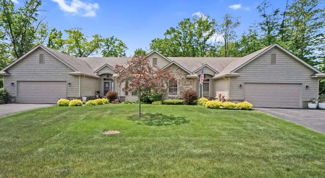 Photo of 6242 Butternut Cir, Brighton, MI 48116