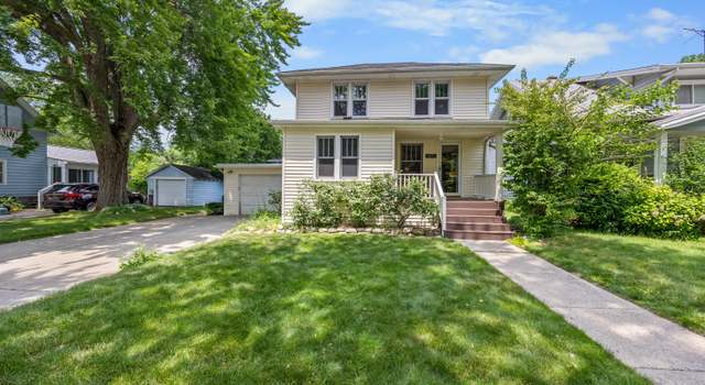 Photo of 1471 Kensington Dr, Ann Arbor, MI 48104