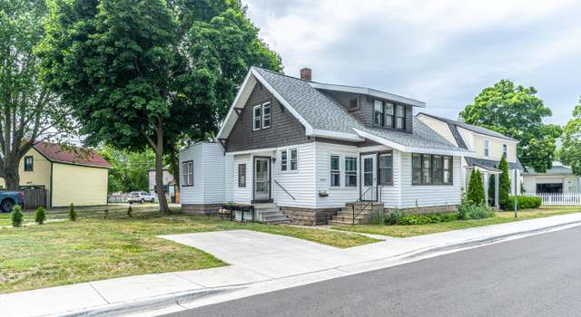 Photo of 1069 2nd St, Muskegon, MI 49440
