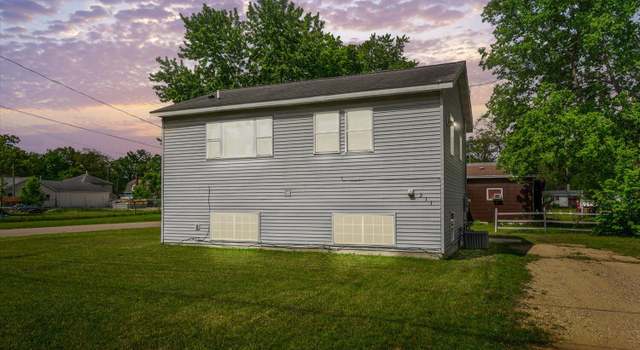 Photo of 211 Lincoln St, Allegan, MI 49010