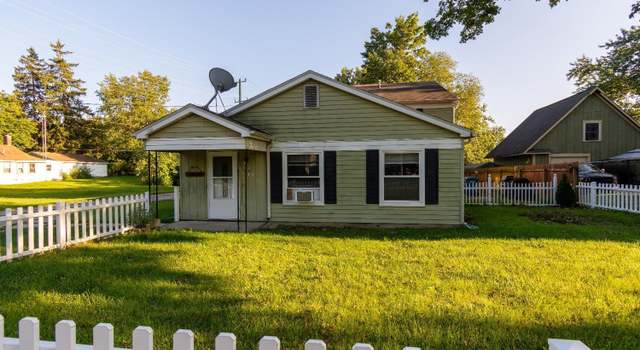 Photo of 317 Clark St Unit A, Clinton, MI 49236